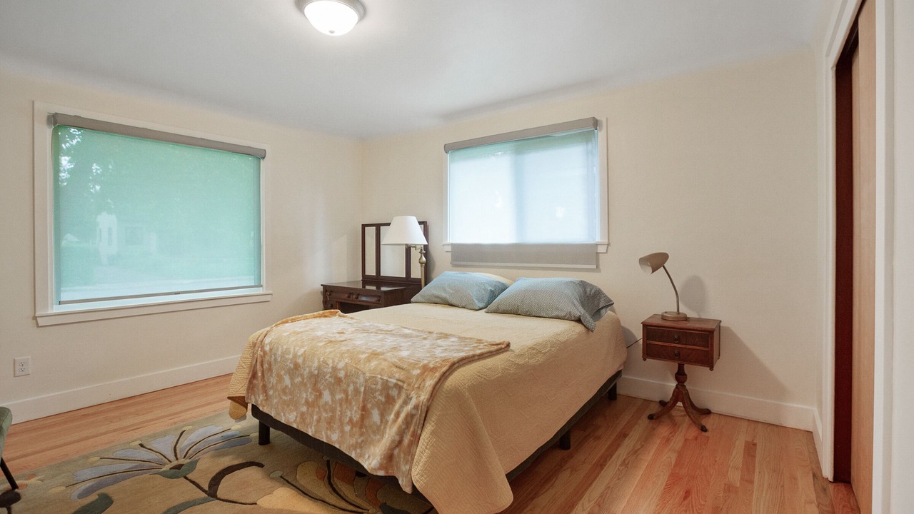 Photo of Bedroom in Manito