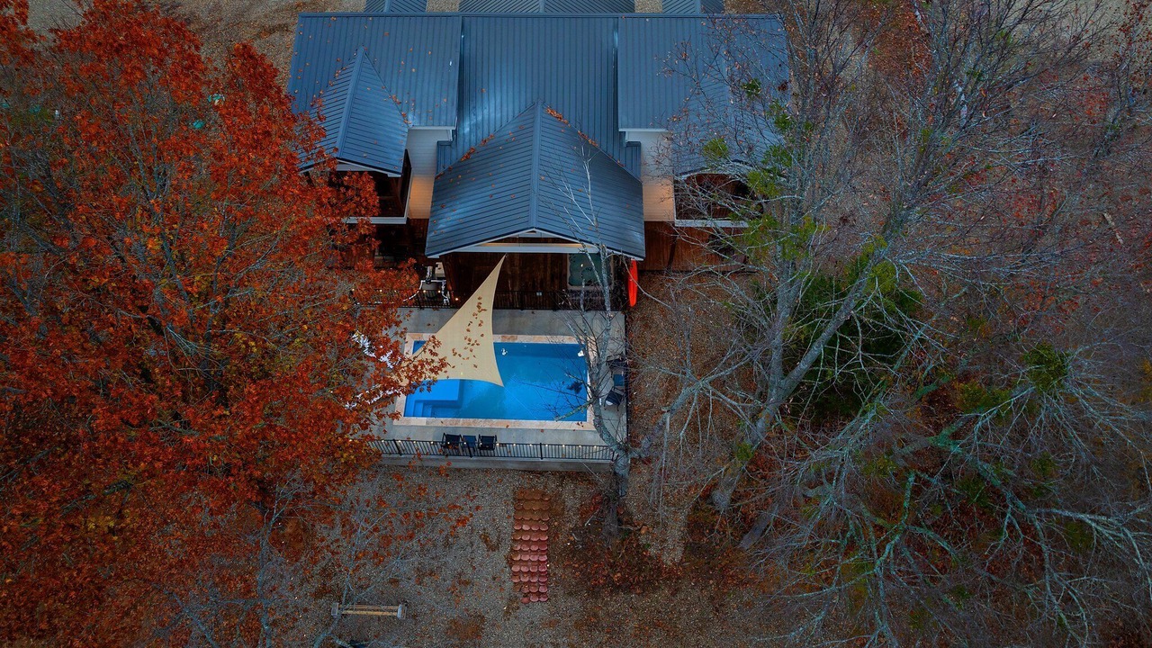 Photo of Outdoor in Golden