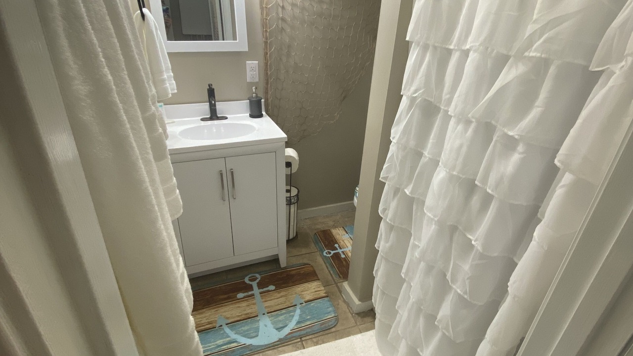 Photo of Bathroom in Lilburn