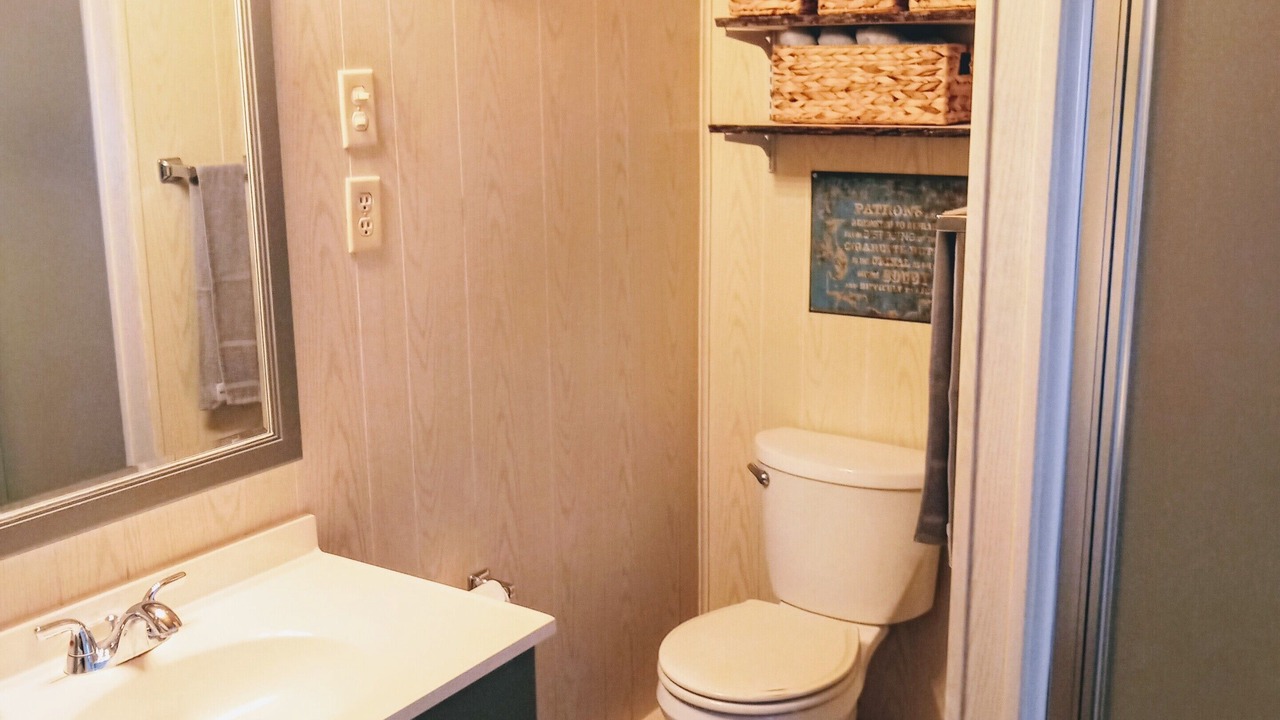 Photo of Bathroom in Adamsville