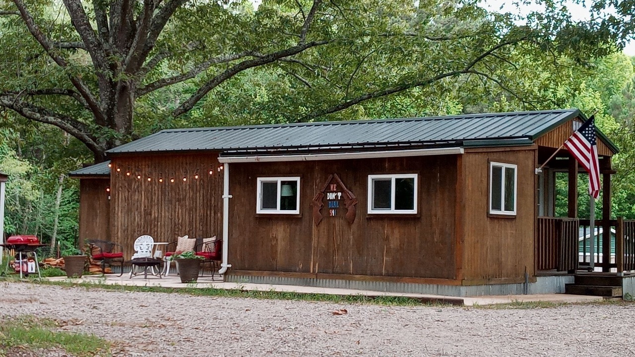 Photo of Outdoor in Adamsville