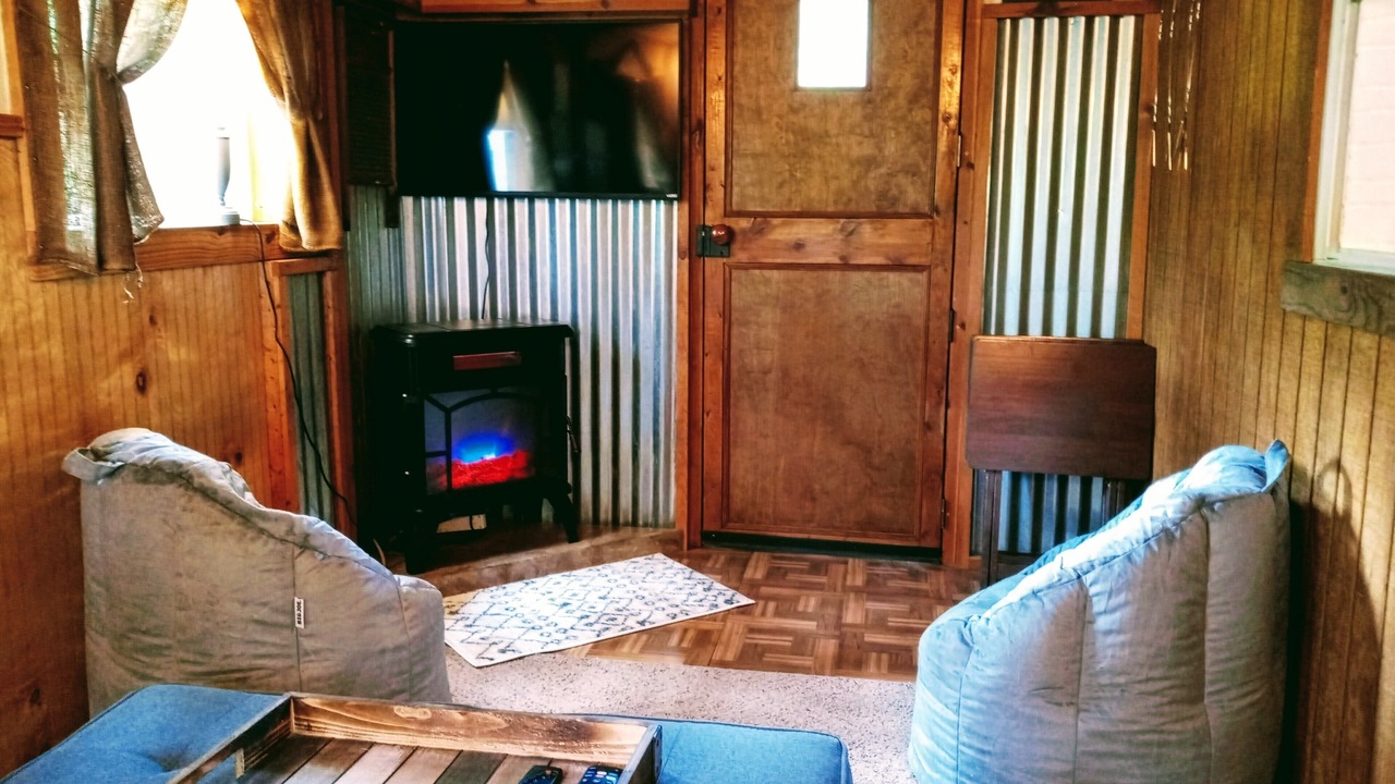 Photo of Livingroom in Adamsville