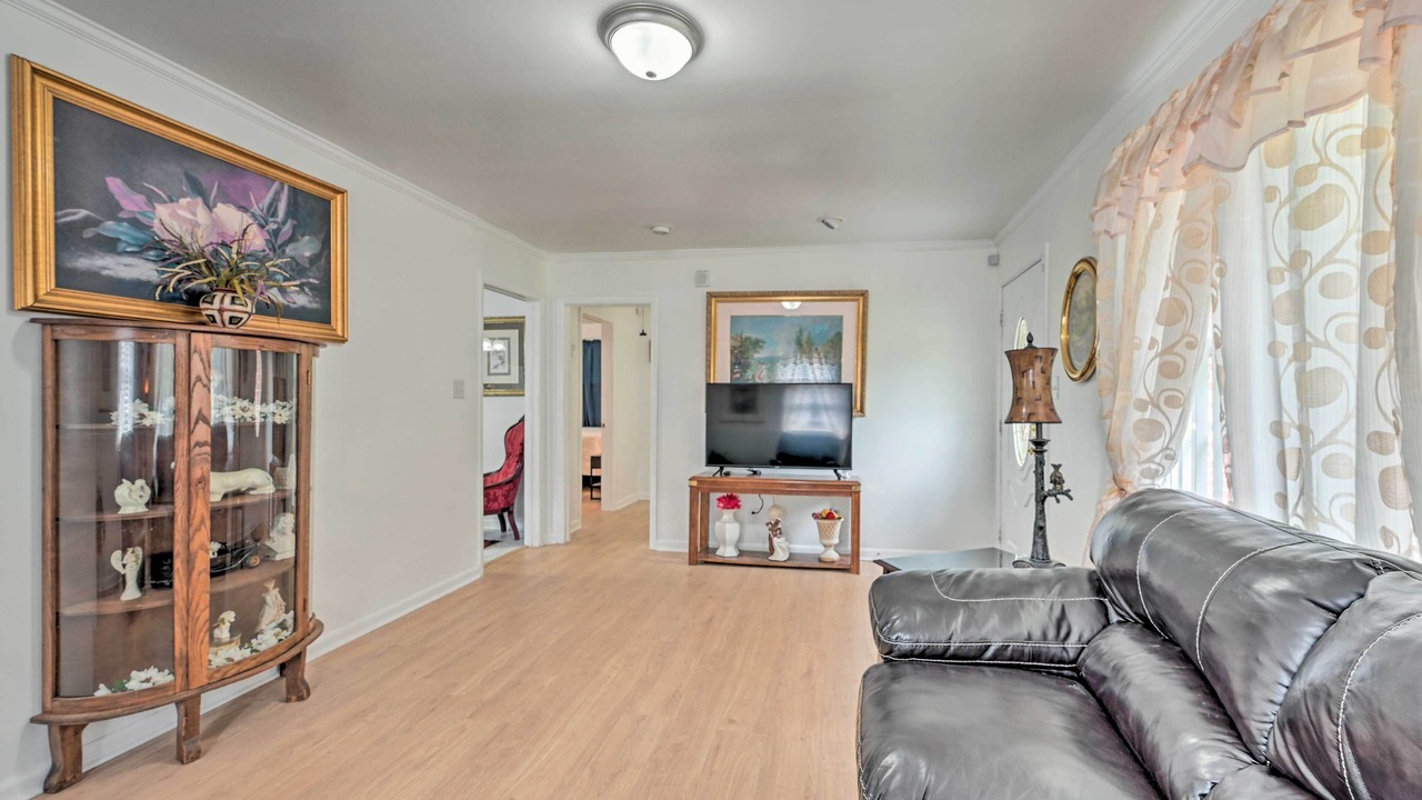 Photo of Livingroom in Greensboro