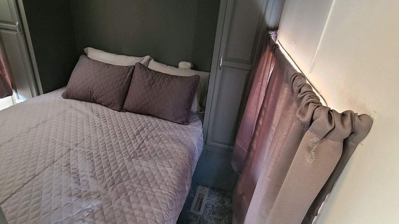 Photo of Bedroom in Custer