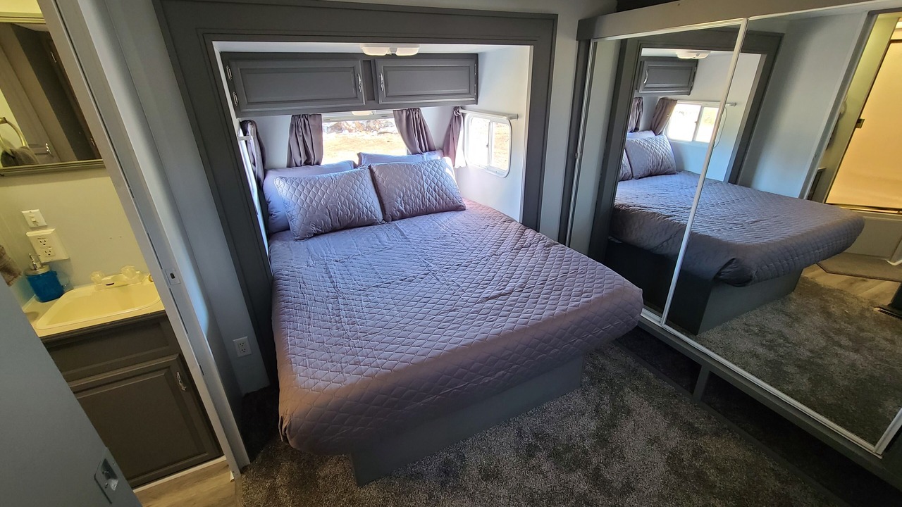 Photo of Bedroom in Custer