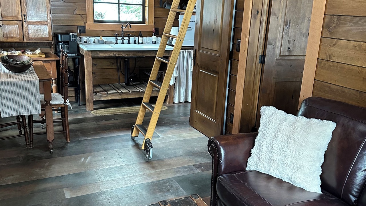 Photo of Livingroom in Sandpoint