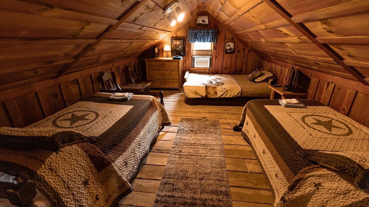 Photo of Bedroom in Primrose