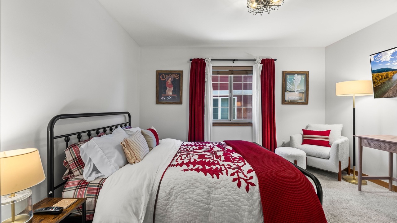 Photo of Bedroom in Livingston