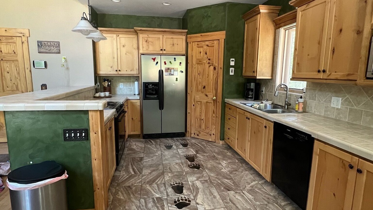 Photo of Kitchen in Alpine Northeast