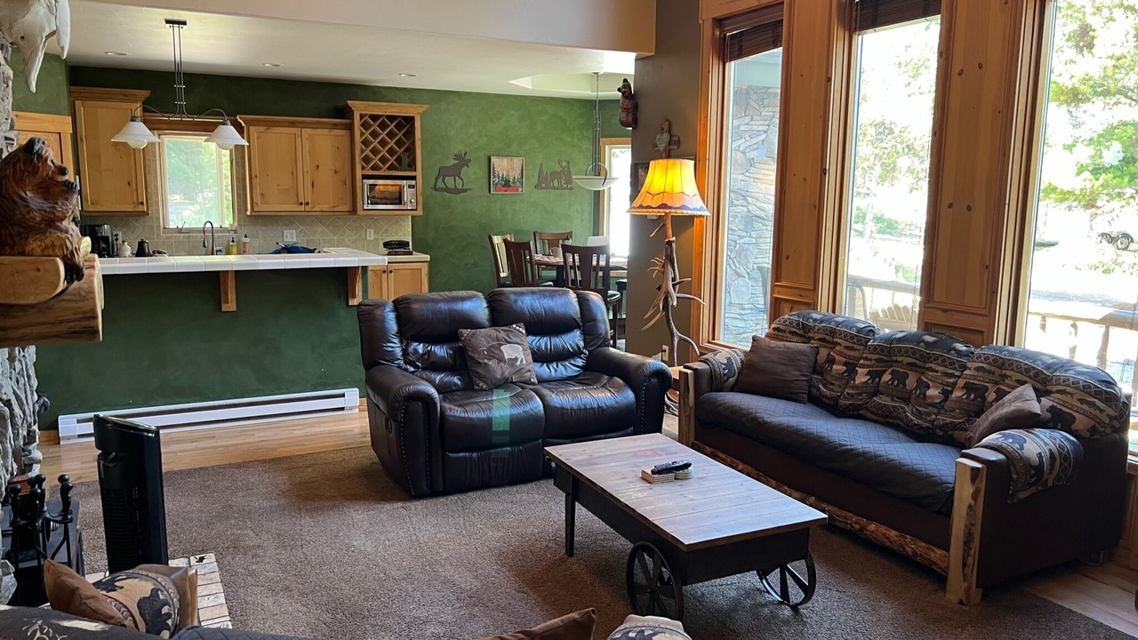 Photo of Livingroom in Alpine Northeast