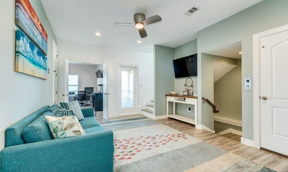Photo of Livingroom in Surfside Beach