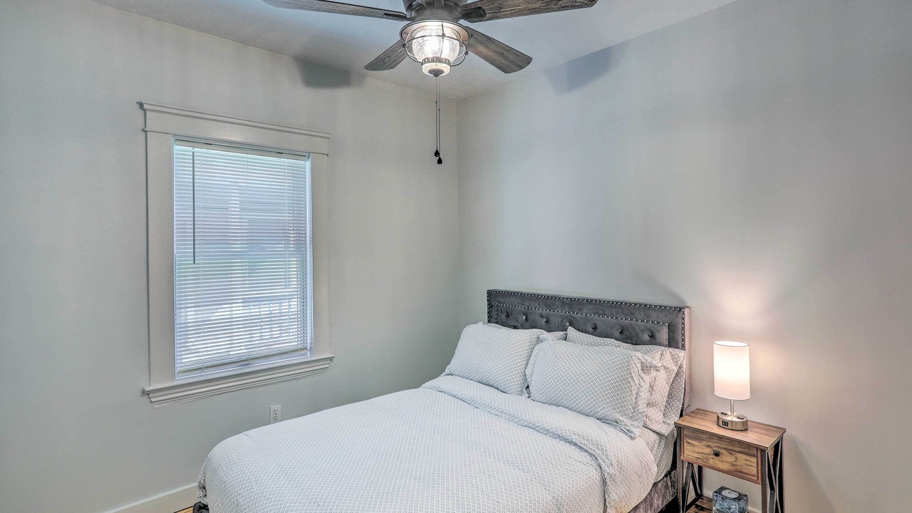 Photo of Bedroom in Tremont