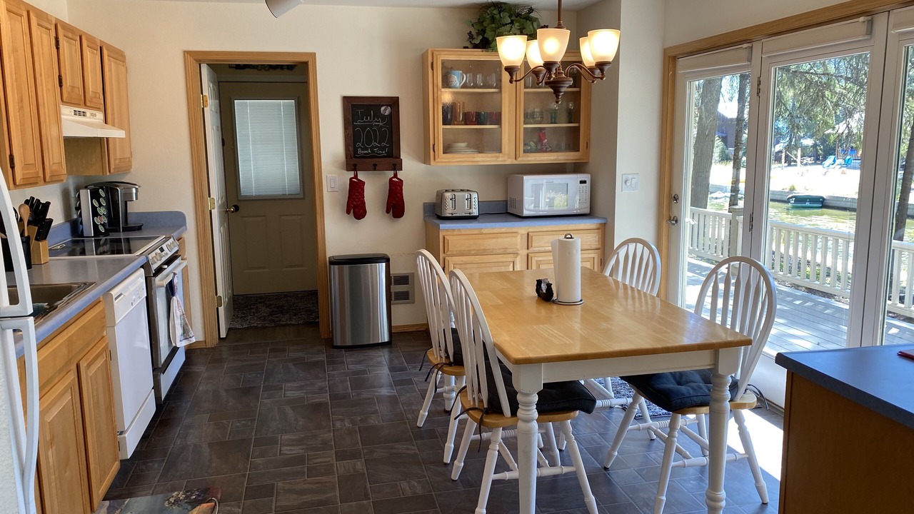 Photo of Kitchen in Coolin