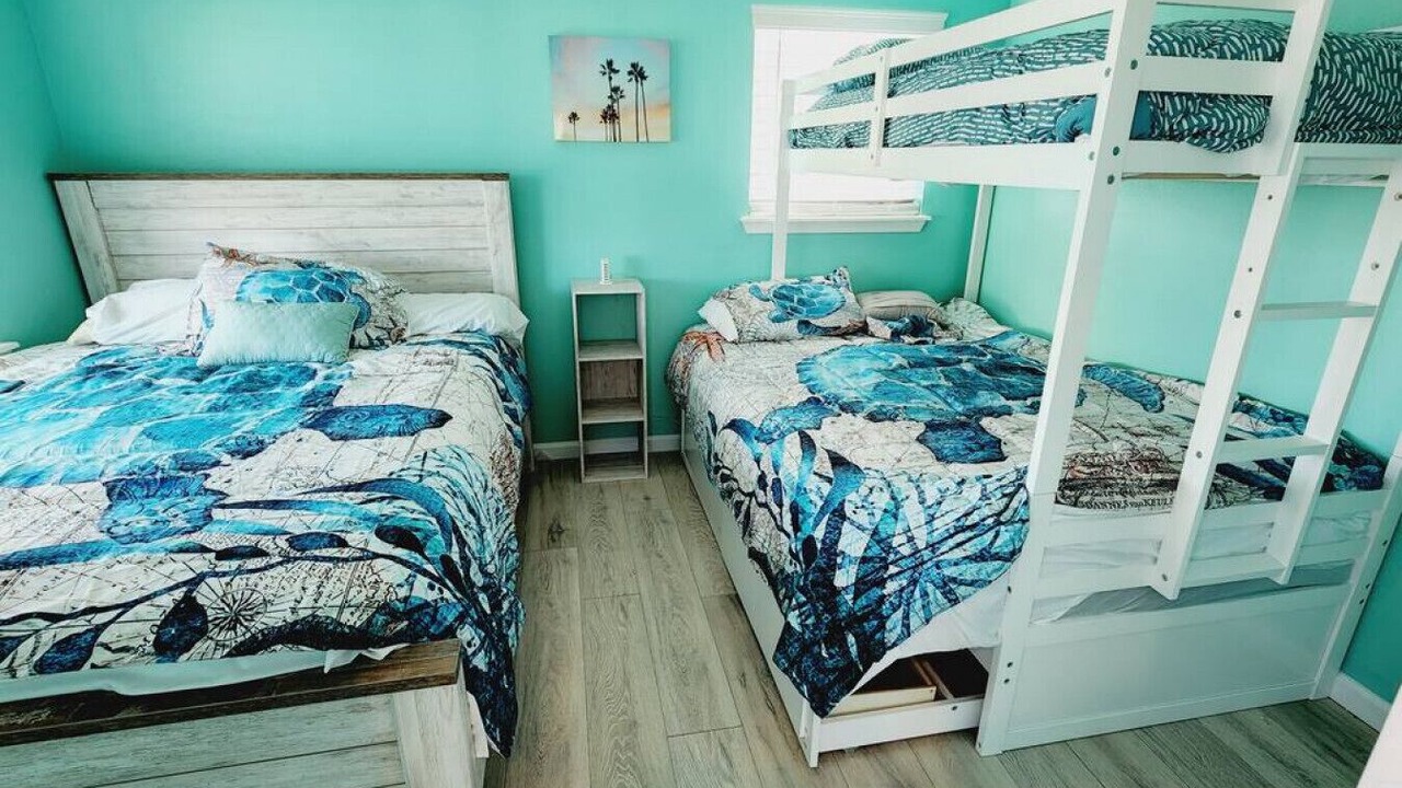 Photo of Bedroom in Acapulco Village