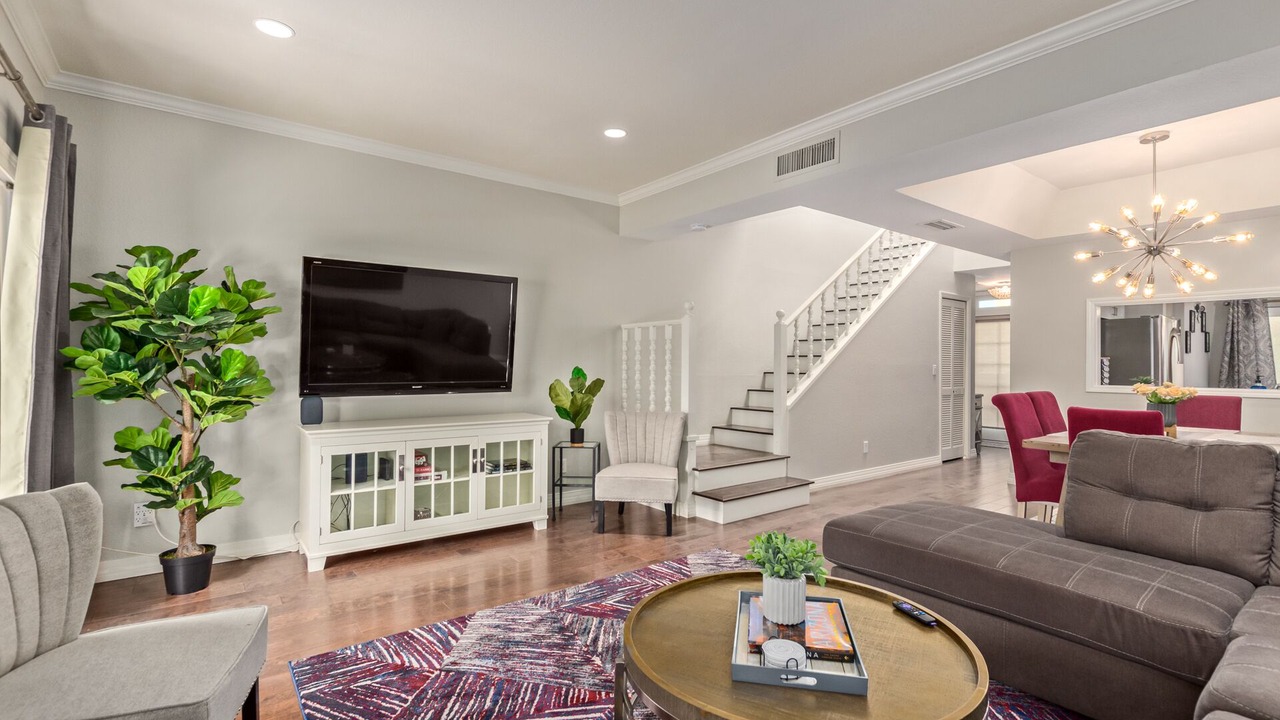 Photo of Livingroom in Camelback East
