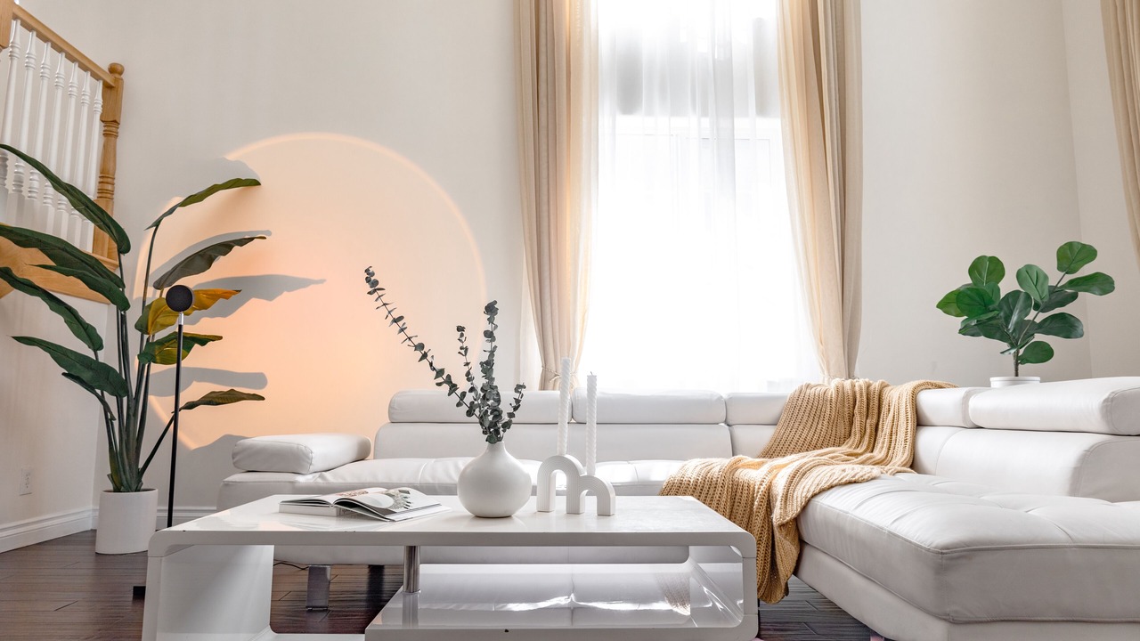 Photo of Livingroom in East Pasadena