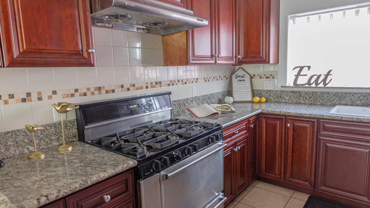 Photo of Kitchen in East Pasadena