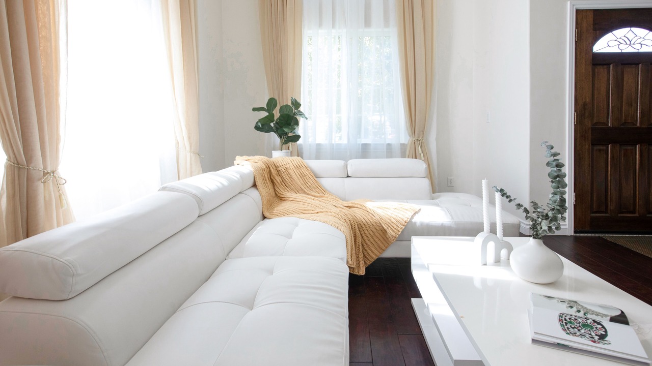 Photo of Livingroom in East Pasadena