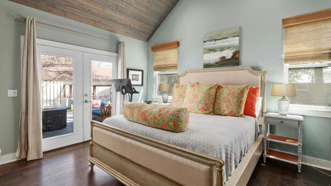 Photo of Bedroom in Rosedale
