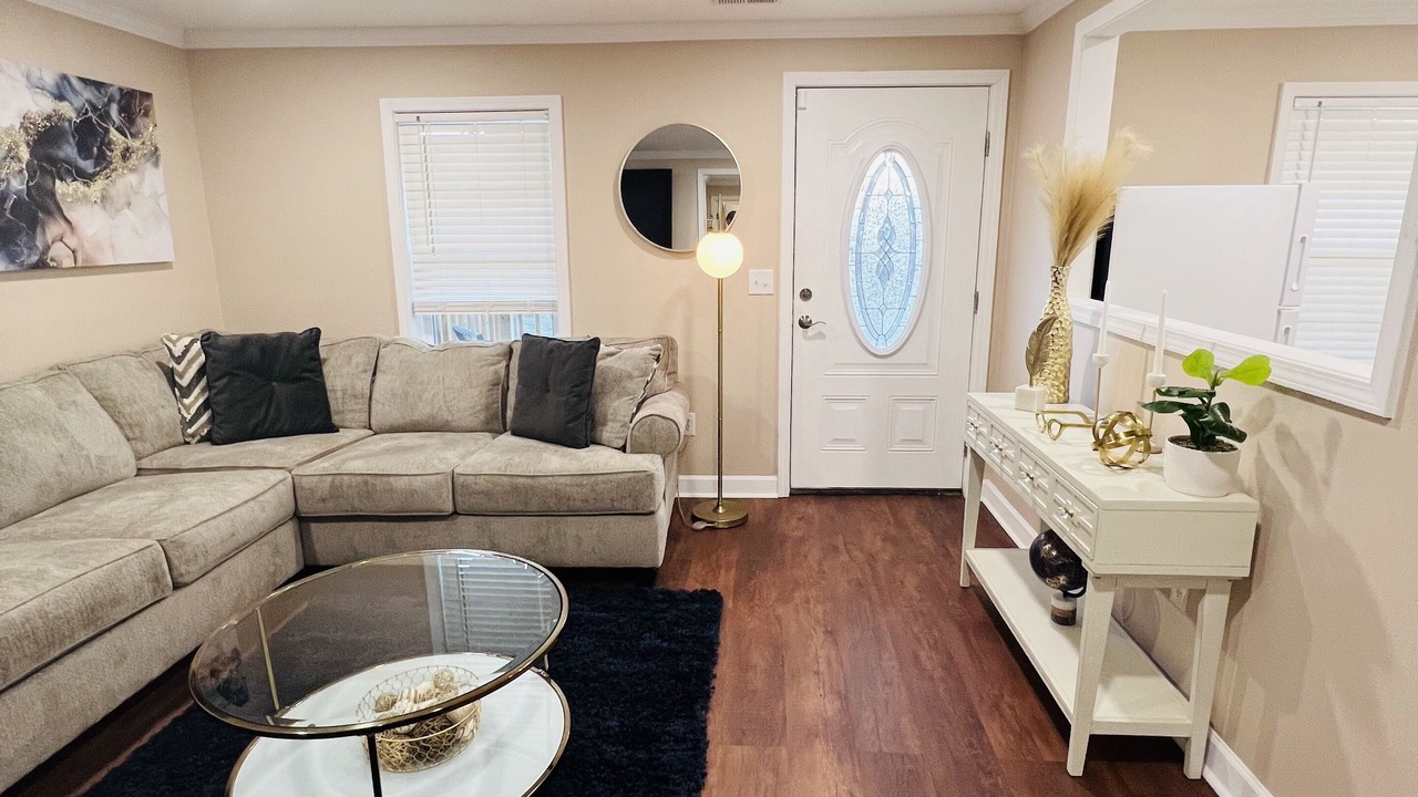 Photo of Livingroom in Greensboro