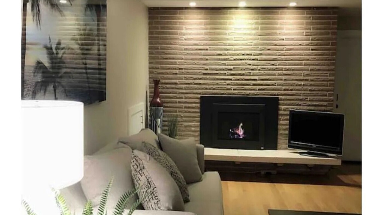 Photo of Livingroom in Three Tree Point