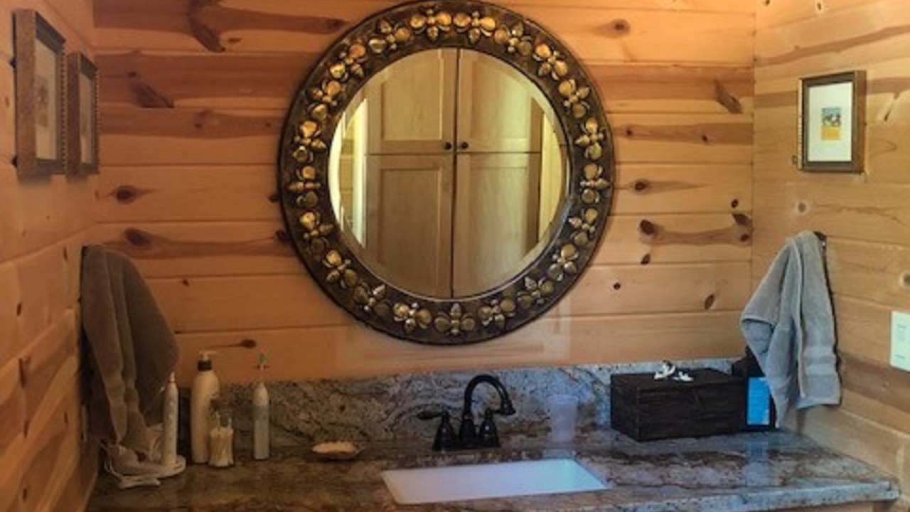 Photo of Bathroom in Sheridan