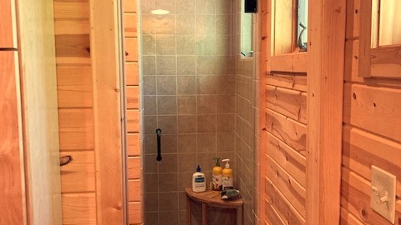 Photo of Bathroom in Sheridan