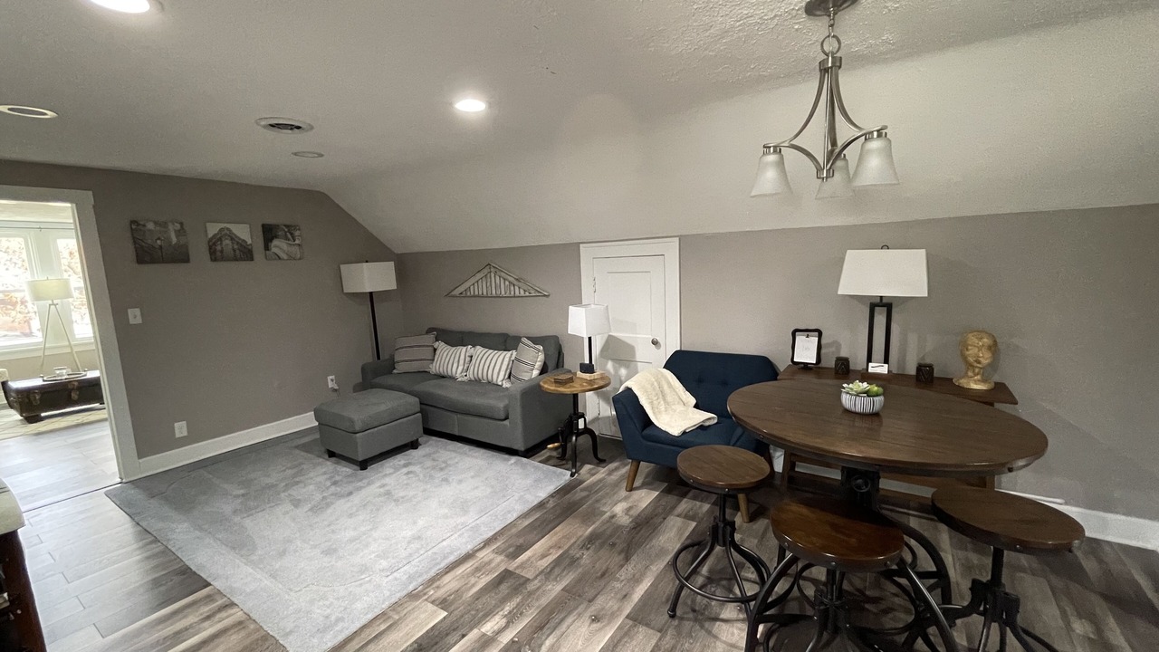 Photo of Livingroom in Wooster
