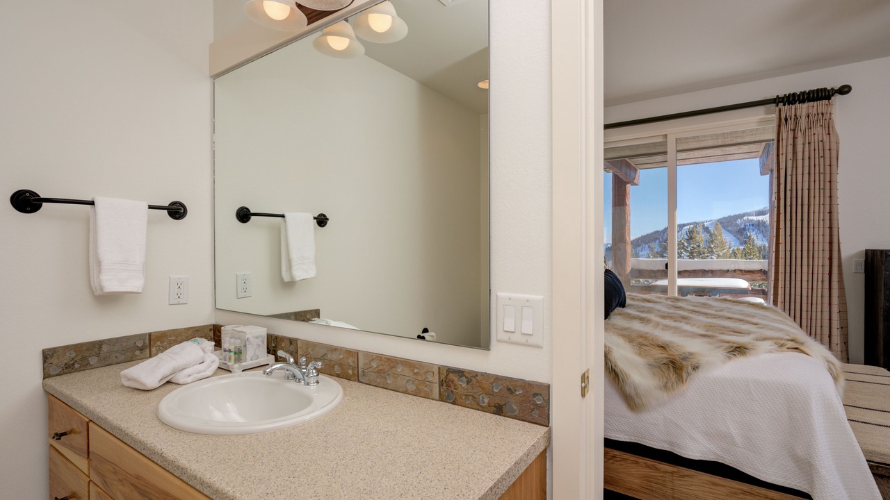 Photo of Bathroom in Saddle Ridge
