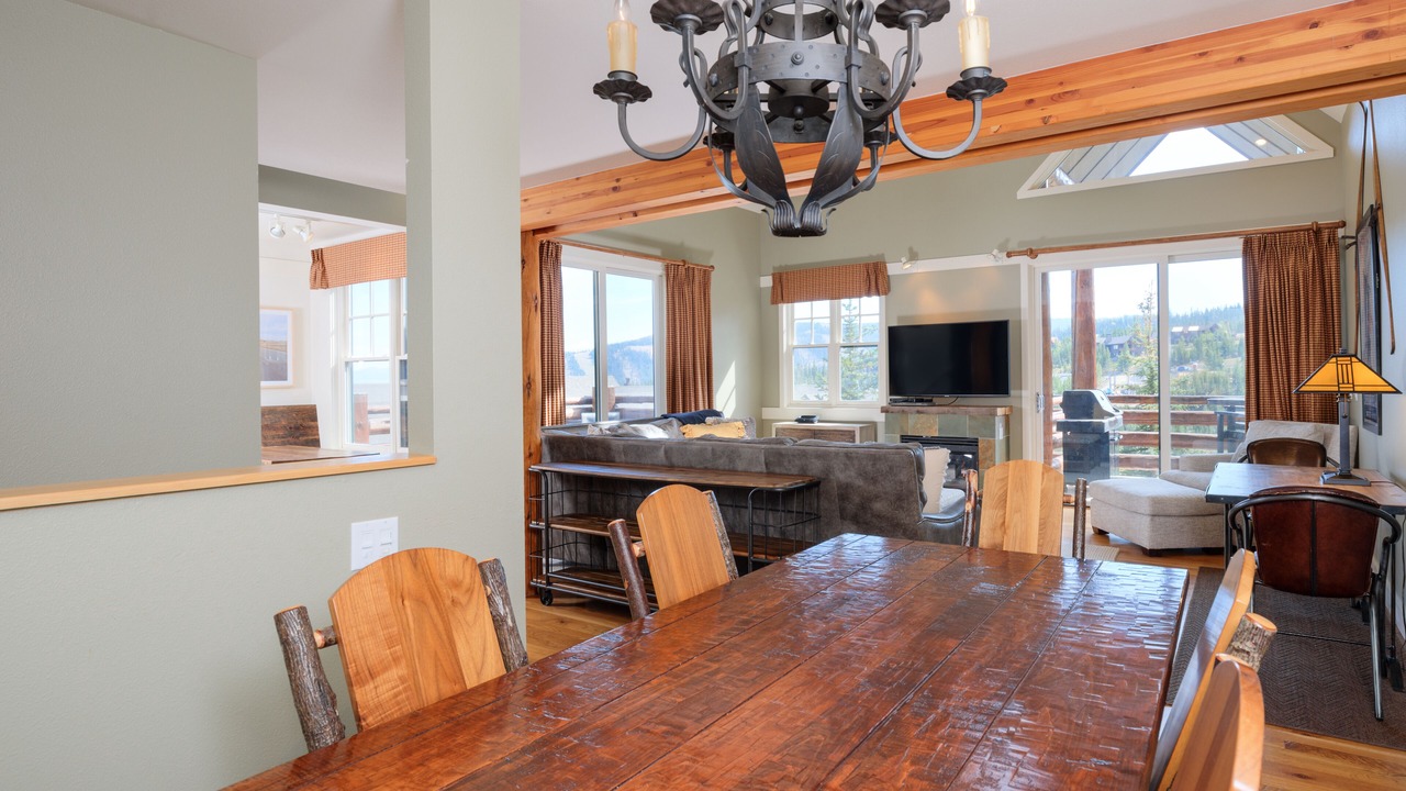 Photo of Bedroom in Saddle Ridge