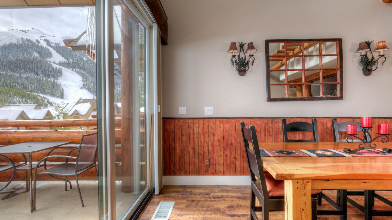 Photo of Bedroom in Saddle Ridge