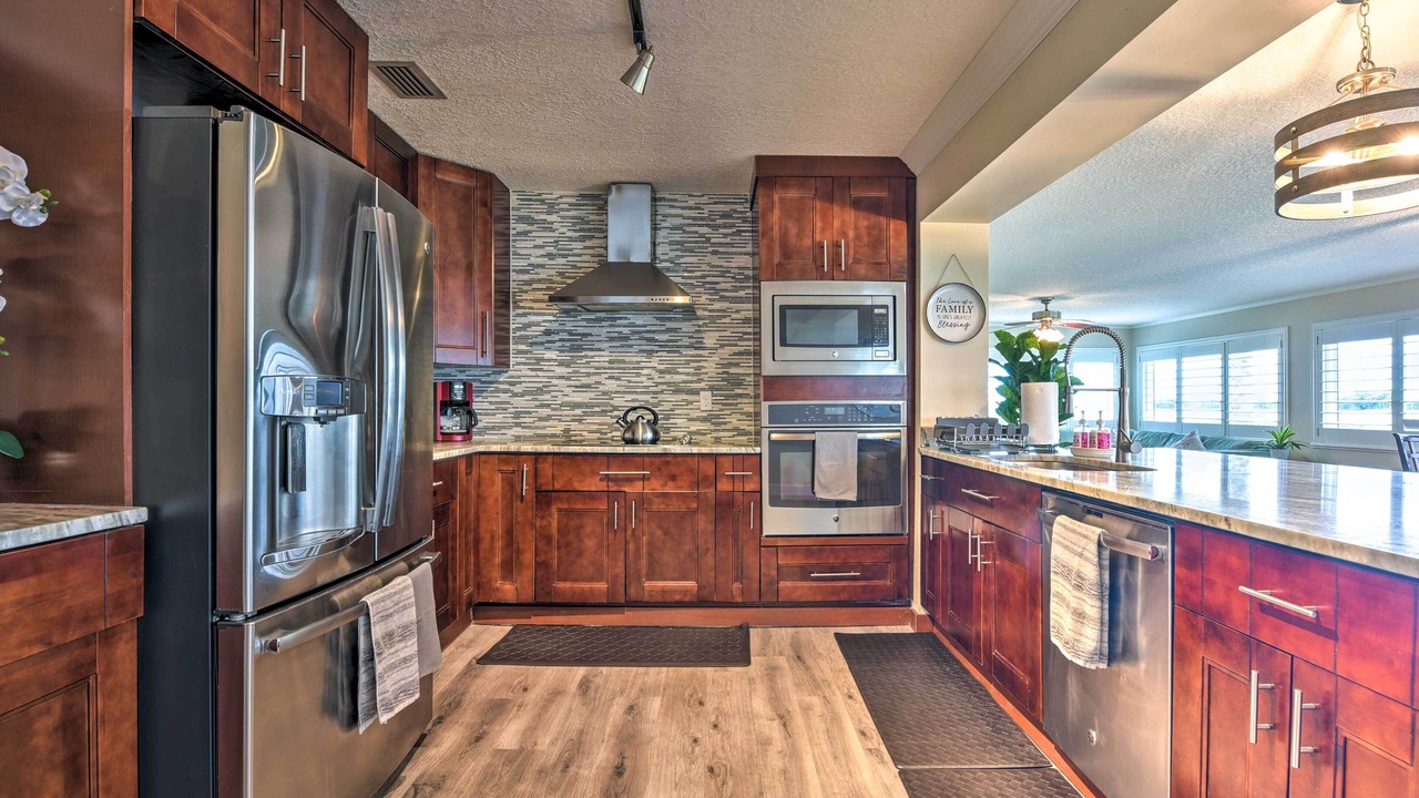 Photo of Kitchen in Brown Island