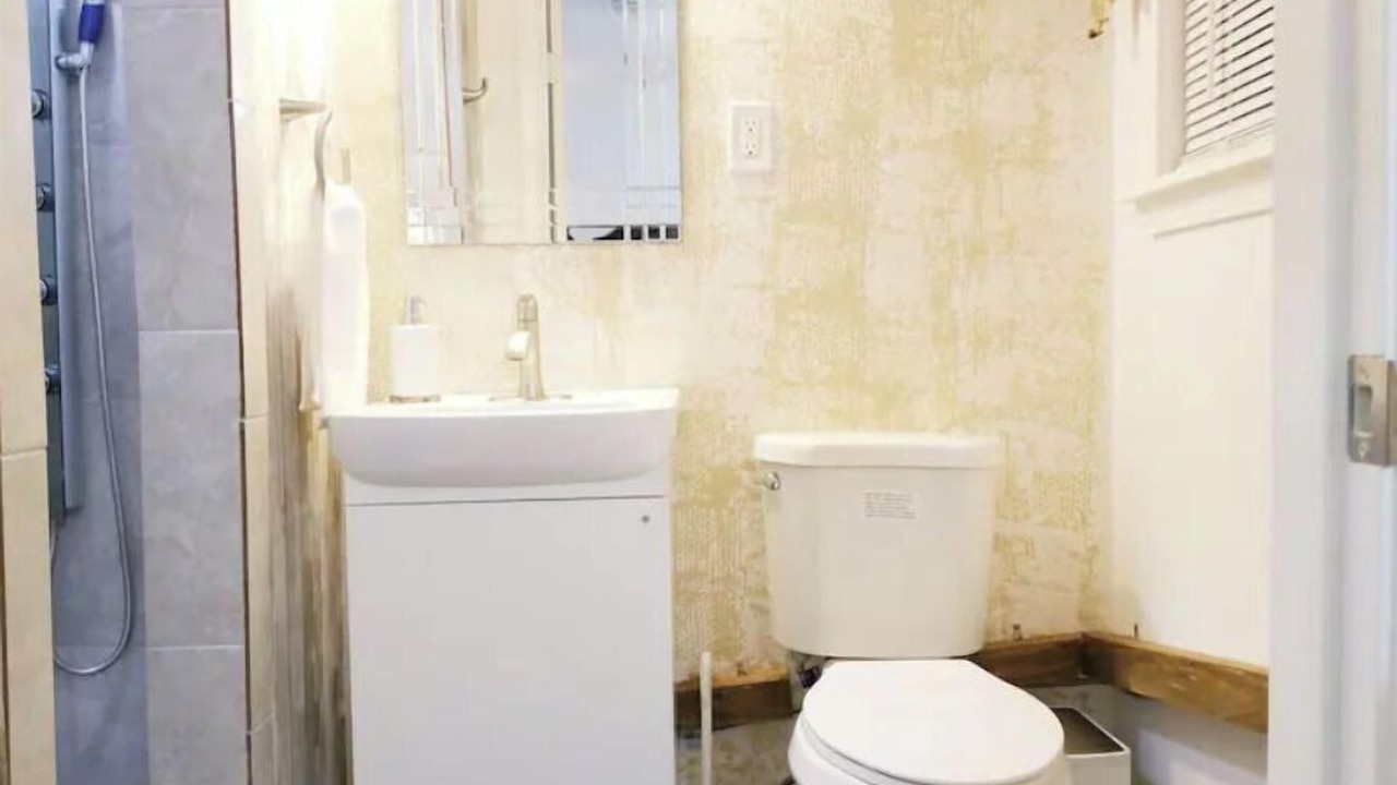 Photo of Bathroom in OST - South Union
