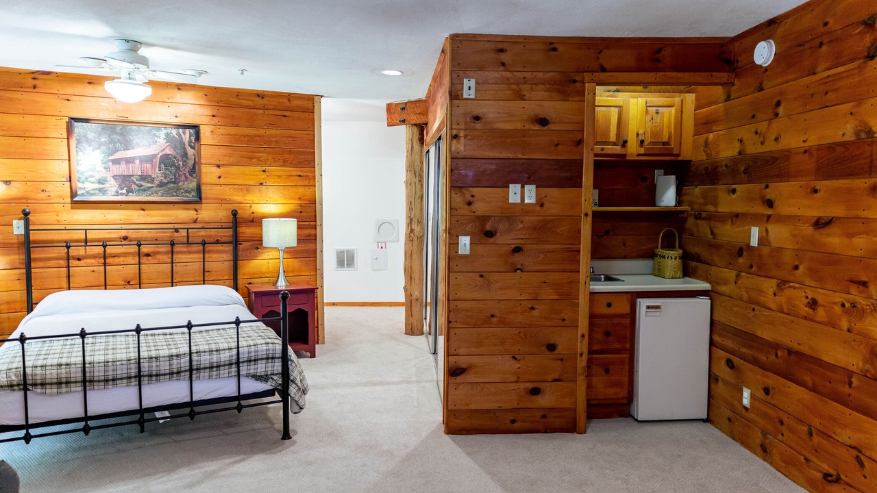 Photo of Bedroom in Harrisonville