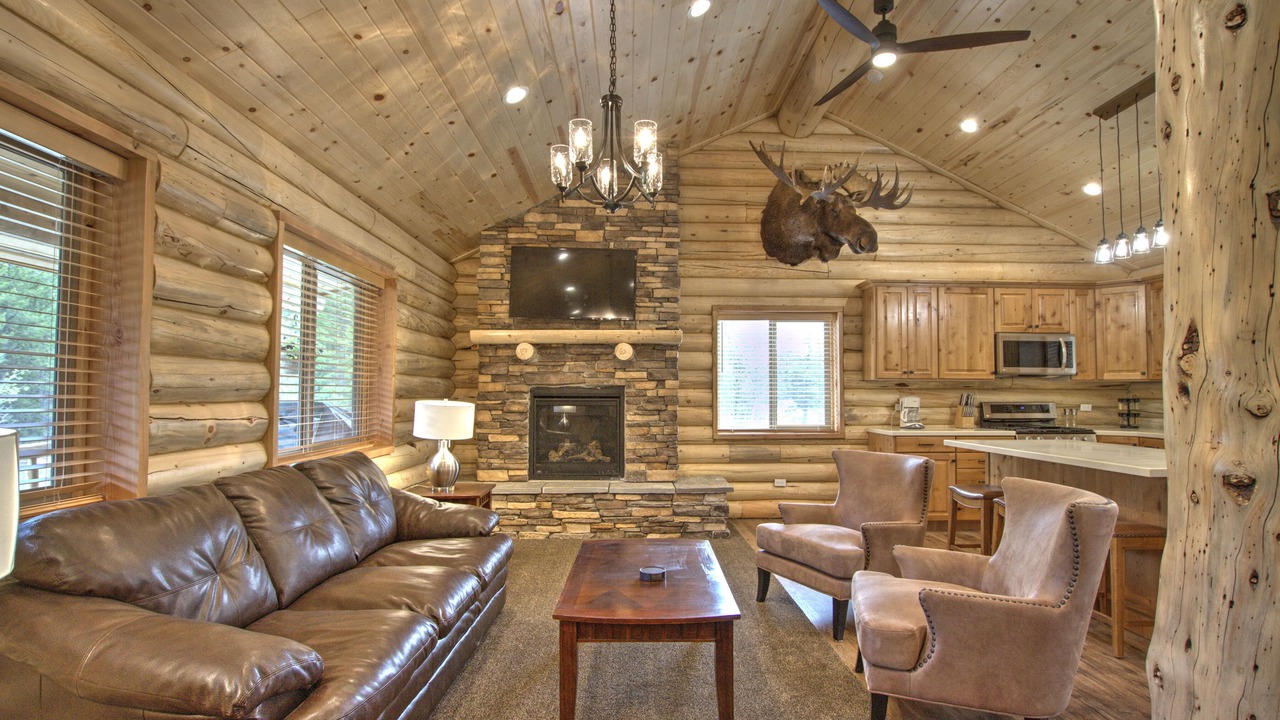 Photo of Livingroom in West Yellowstone