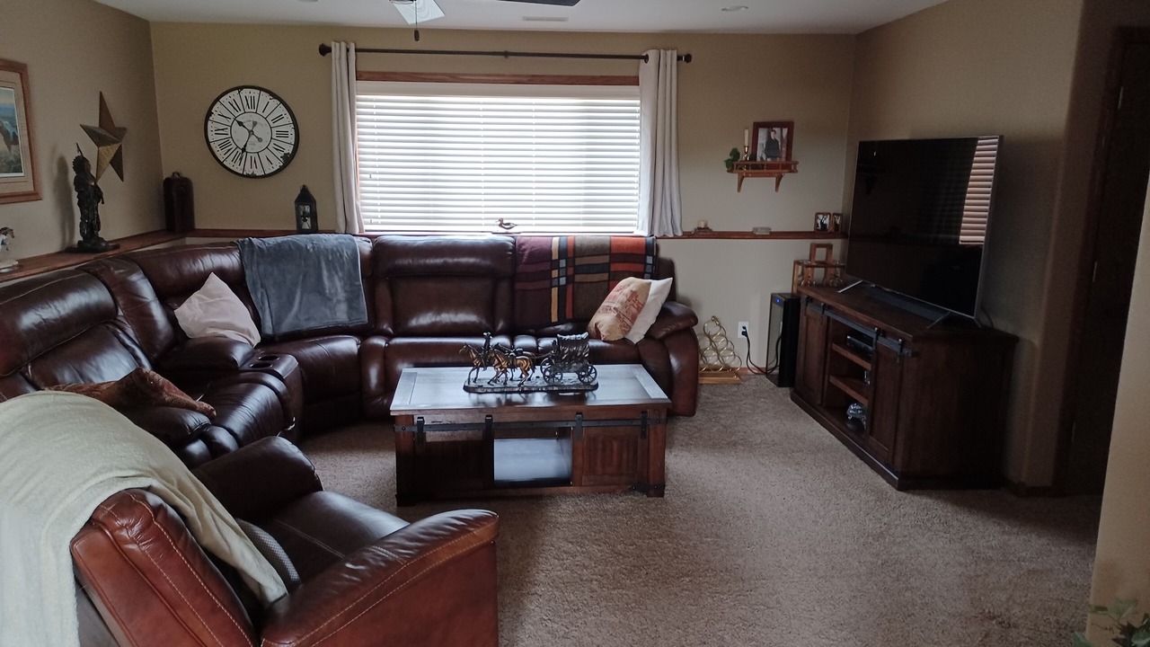Photo of Livingroom in Blackhawk