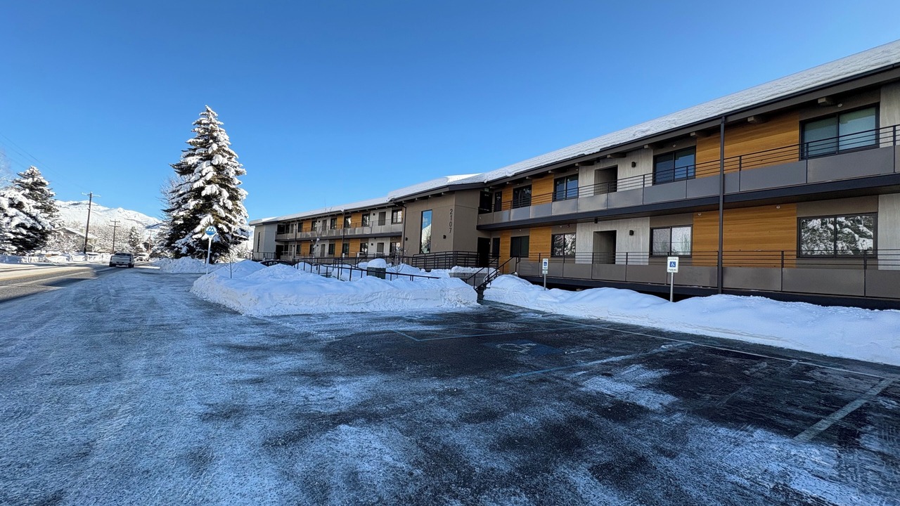 Photo of Outdoor in Warm Springs