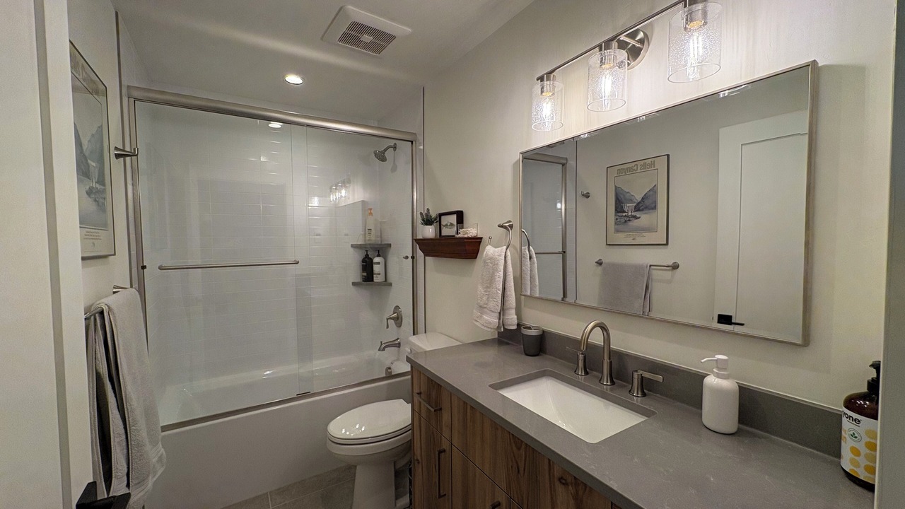 Photo of Bathroom in Warm Springs