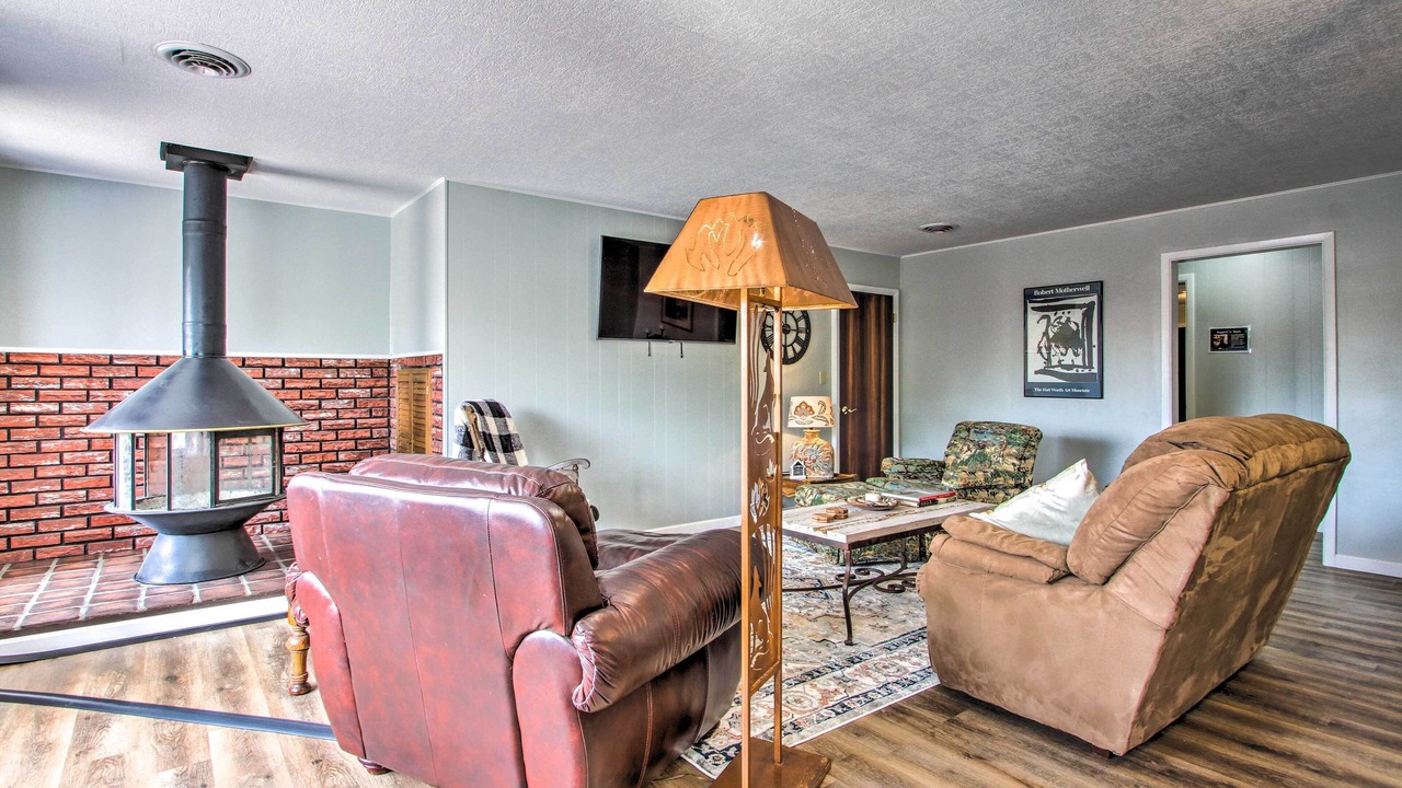 Photo of Livingroom in Bynum