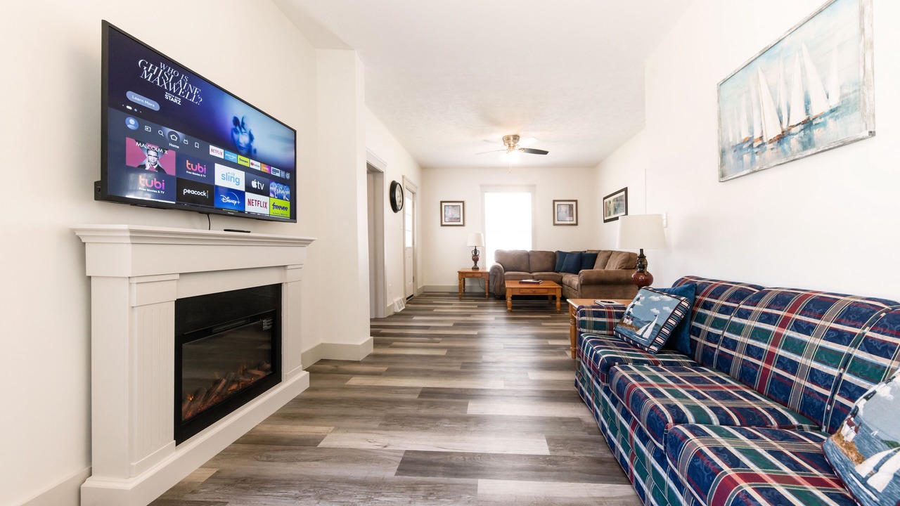 Photo of Livingroom in Lorain