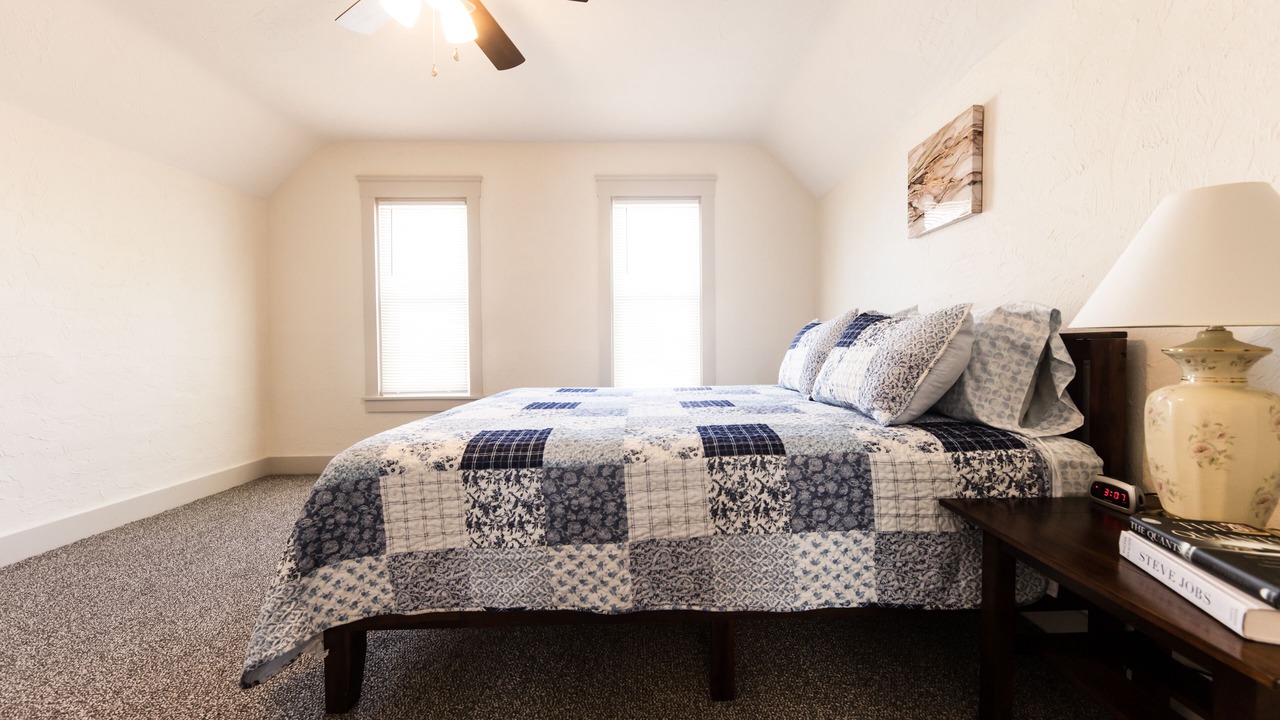 Photo of Bedroom in Lorain