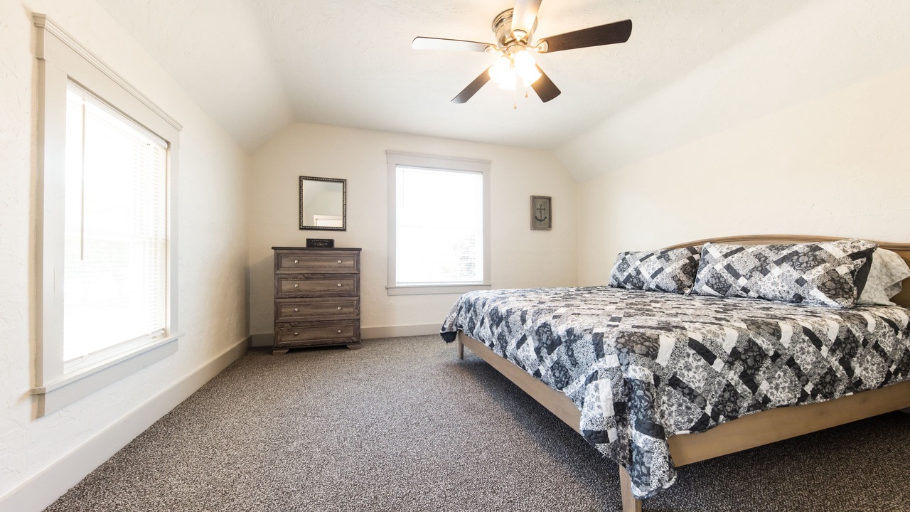 Photo of Bedroom in Lorain