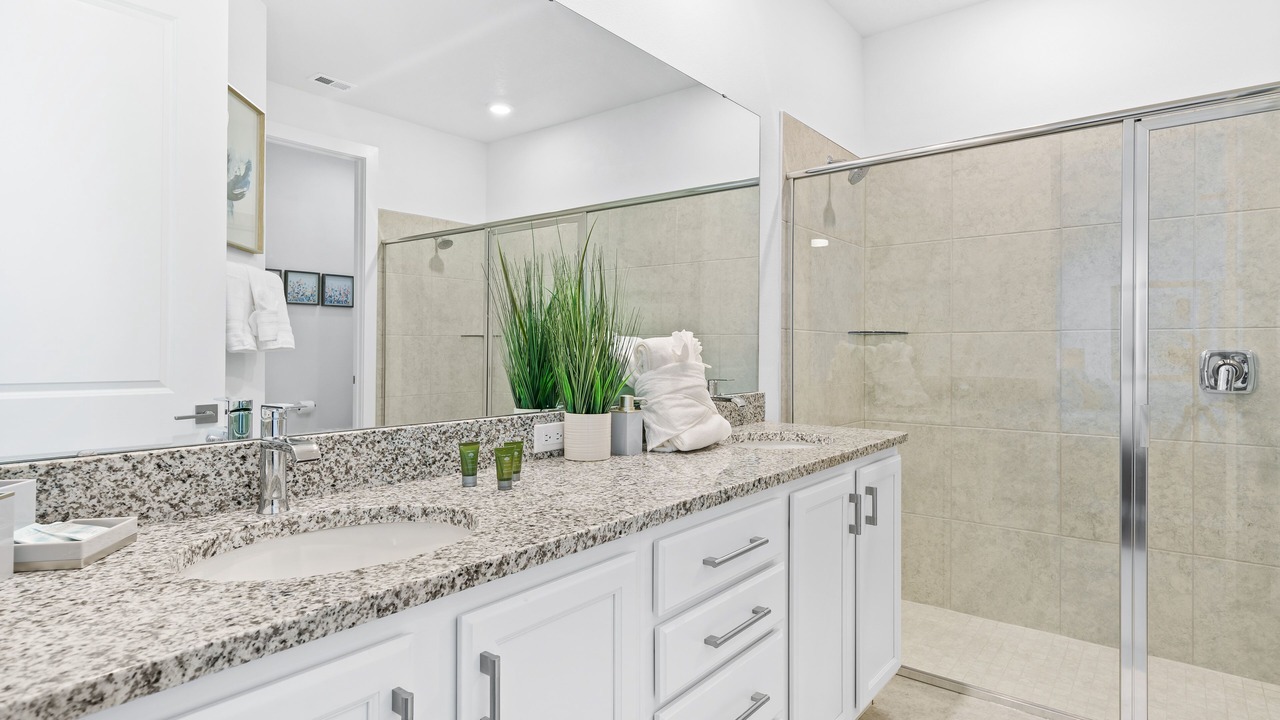 Photo of Bathroom in Reunion
