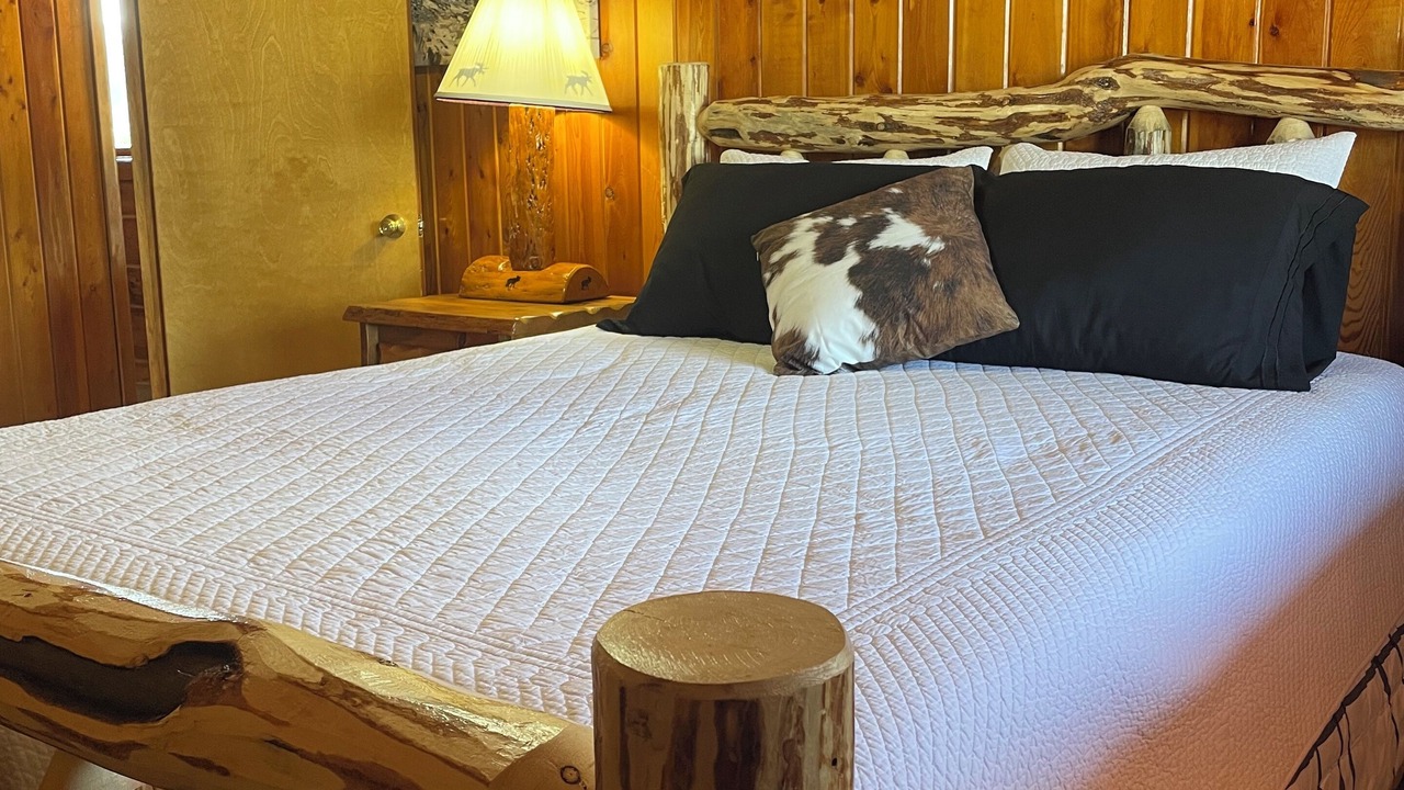 Photo of Bedroom in Seeley Lake