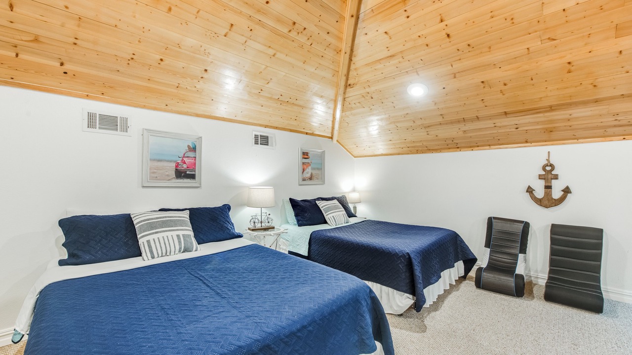 Photo of Bedroom in Safe Harbor