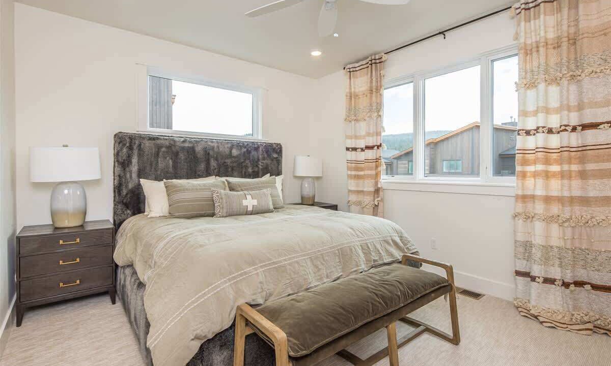 Photo of Bedroom in Big Sky