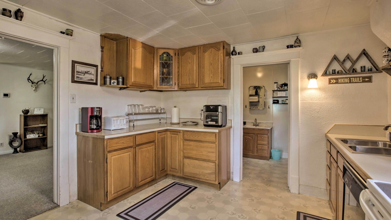 Photo of Kitchen in Ten Sleep