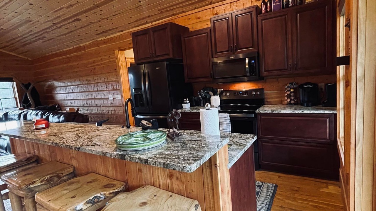 Photo of Kitchen in Wolf Creek