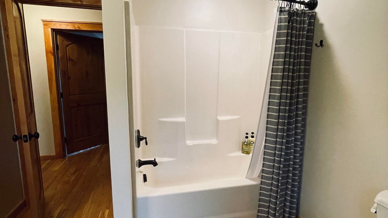 Photo of Bathroom in Wolf Creek