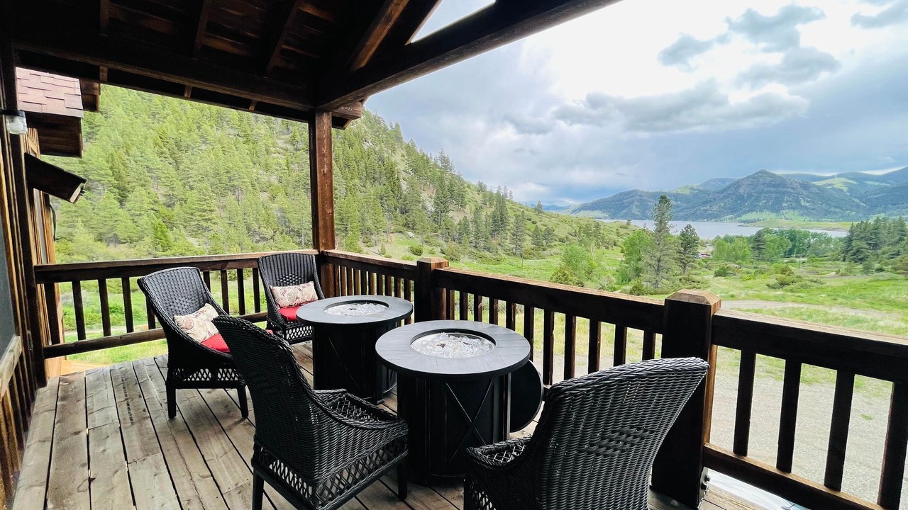 Photo of Patio Balcony in Wolf Creek